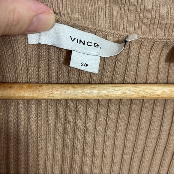 Vince Camel Ribbed Knit Sweater size S/P - Picture 3 of 5